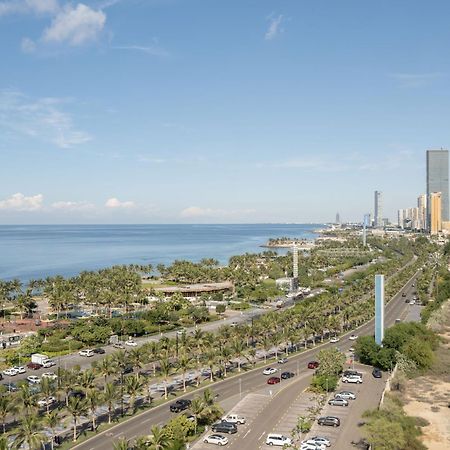 Jeddah Hilton Hotel Exterior photo View of the Gulf of Aqaba from the city of Aqaba