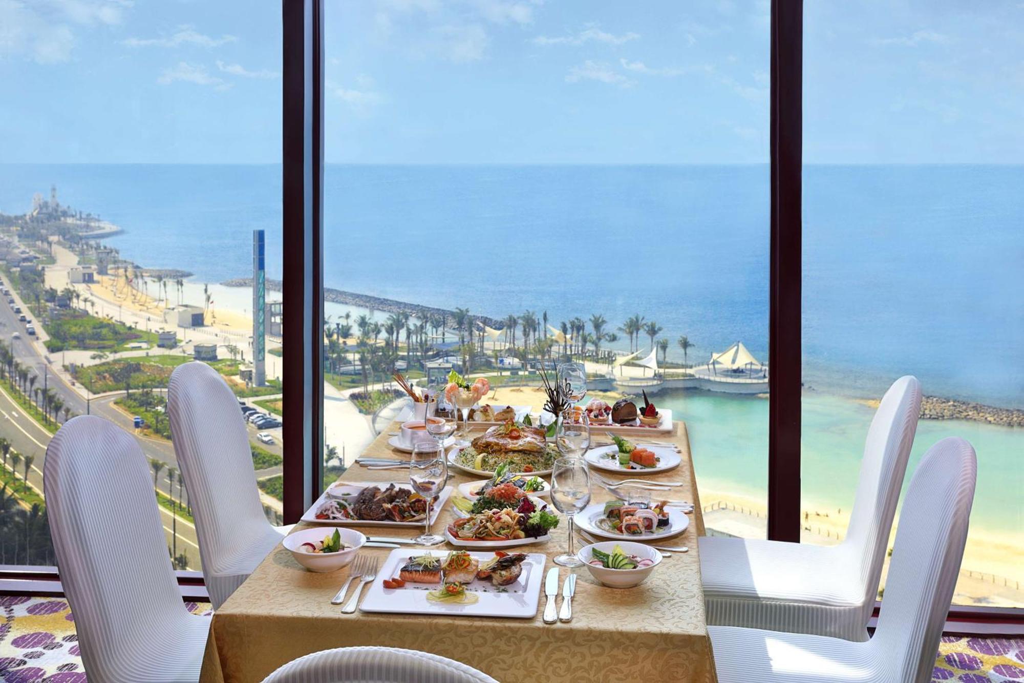 Jeddah Hilton Hotel Exterior photo The View